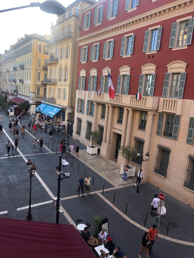 En Plein Coeur De Vieille Appartamento *